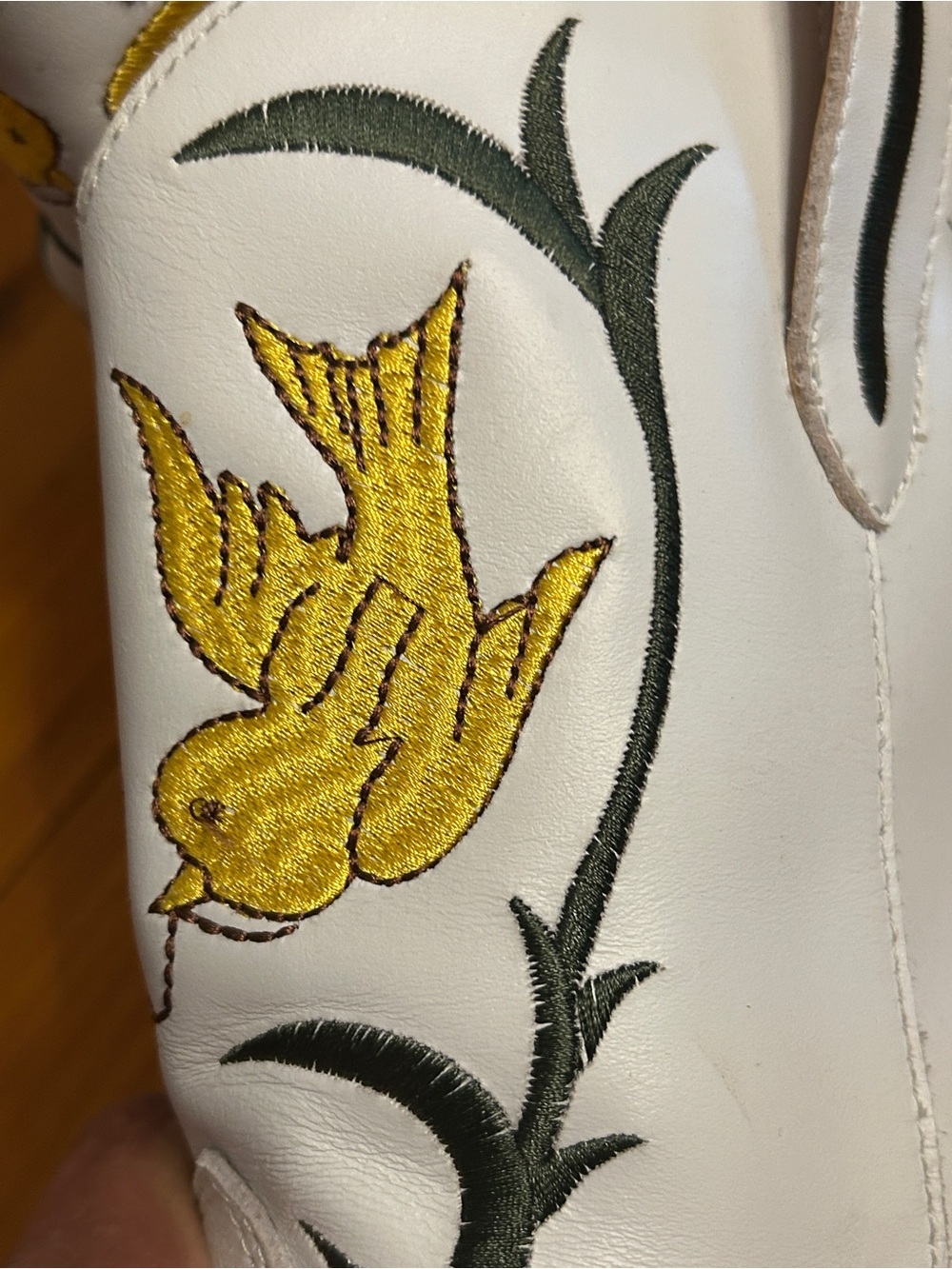 dingo Cowboy Cowgirl Boots Bird and Green vines - Picture 4 of 8